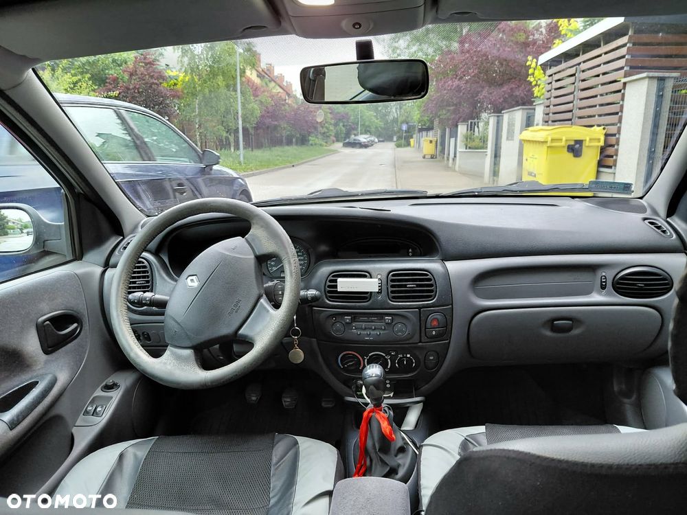 Renault Megane 1.6 - 2