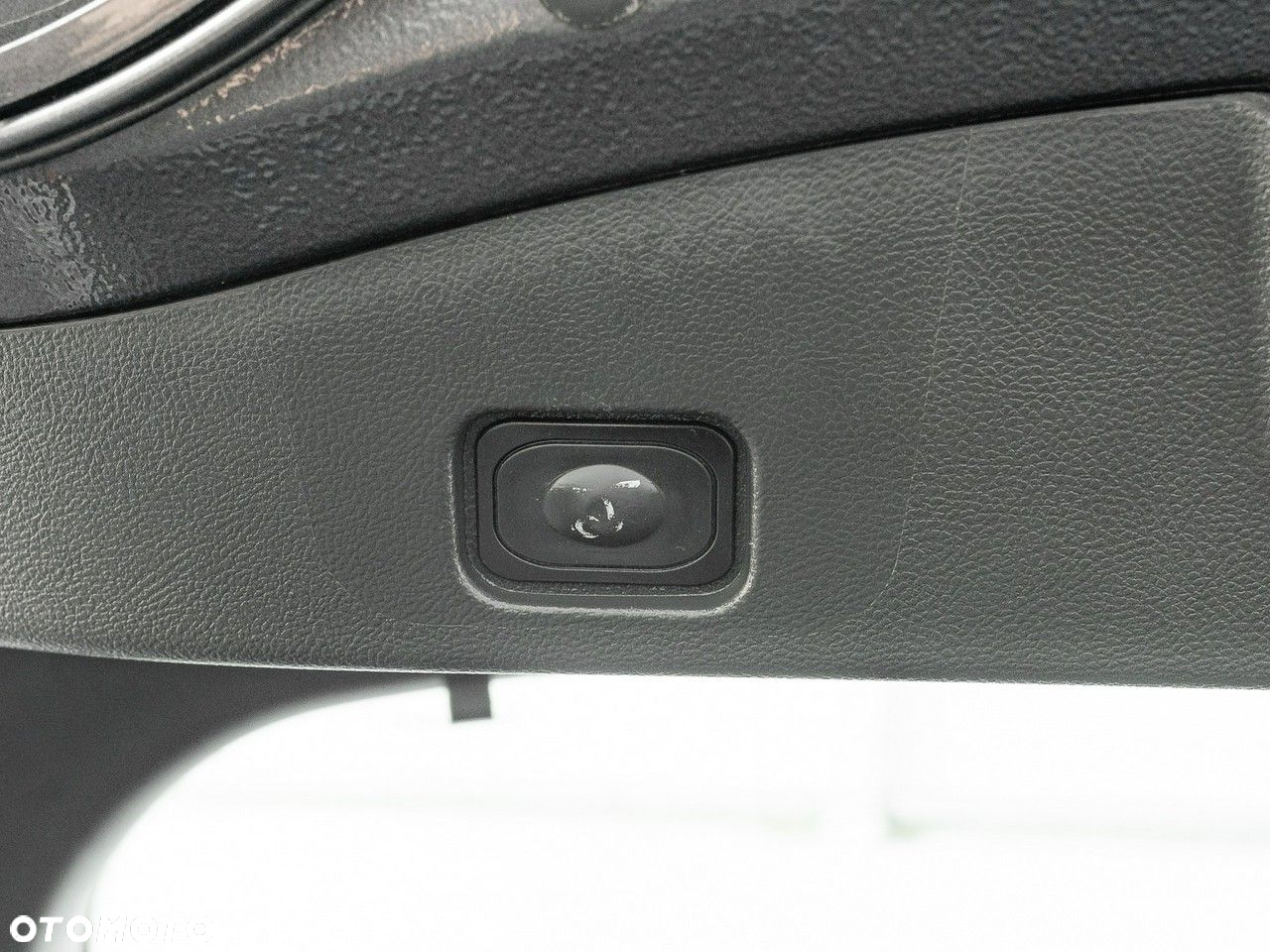 Ford Mondeo 2.0 EcoBlue Titanium - 27