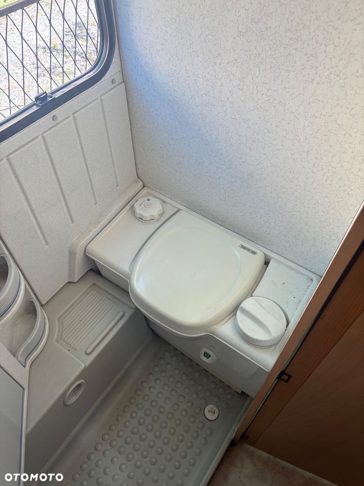 Adria 462 - 24