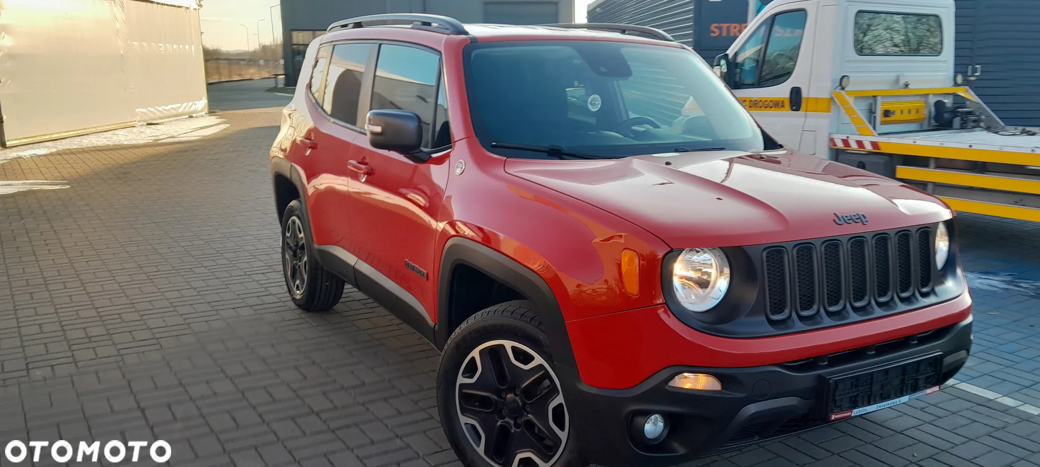 Jeep Renegade 2.0 MultiJet Trailhawk 4WD S&S - 37