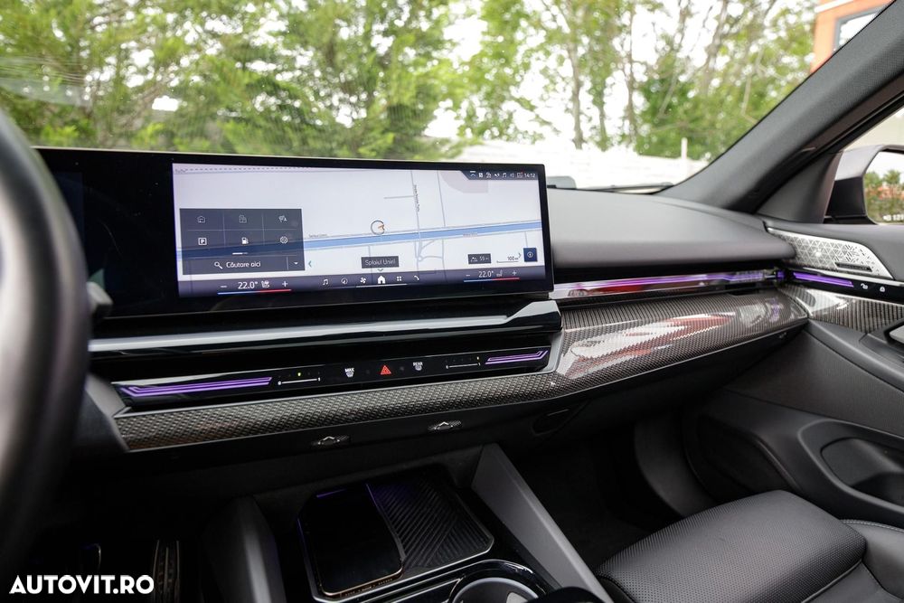 BMW Seria 5 520d xDrive AT MHEV - 30