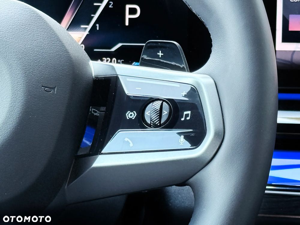 BMW Seria 5 540d xDrive - 22