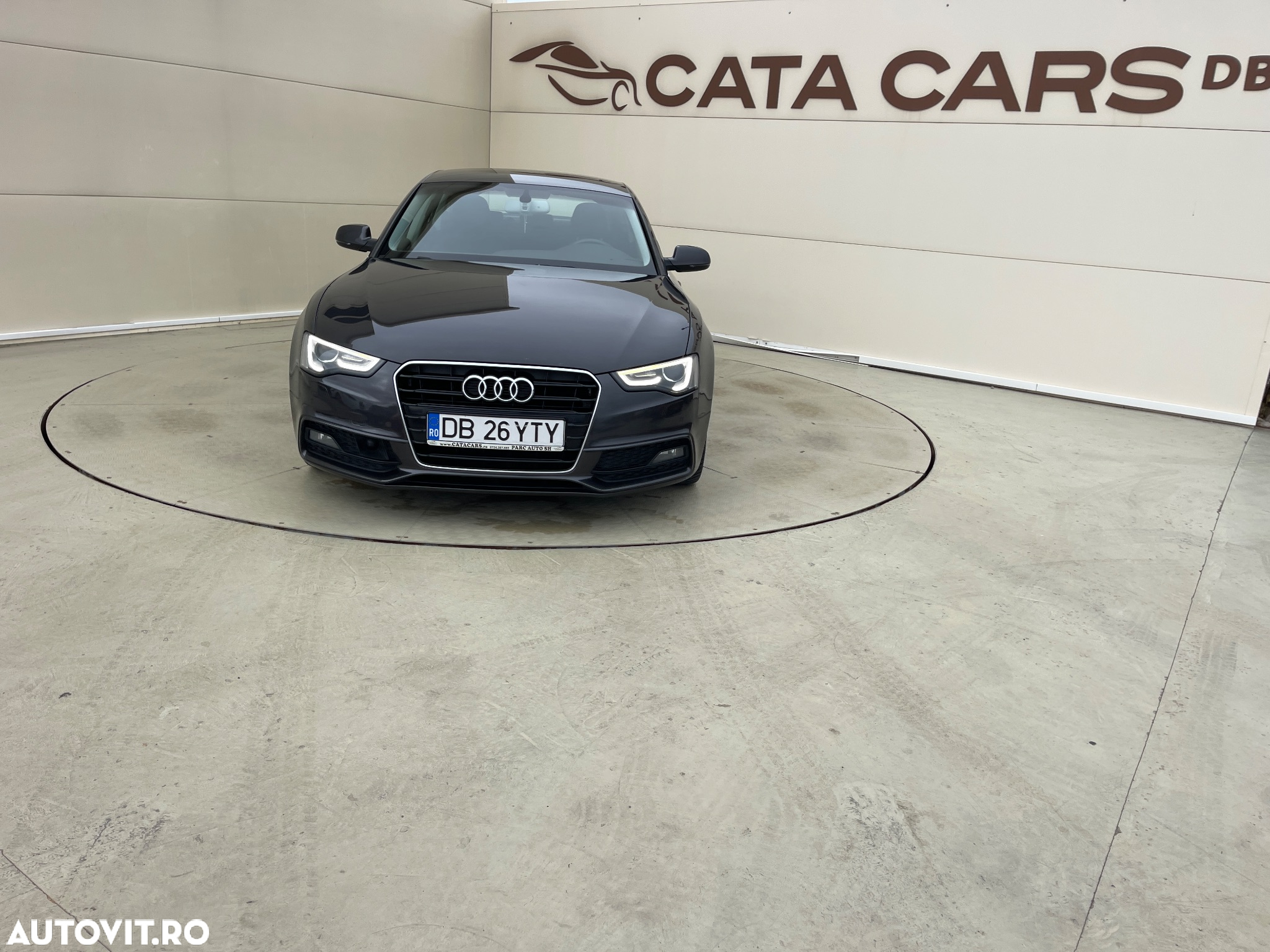 Audi A5 2.0 TDI Sportback DPF (clean diesel) multitronic - 2