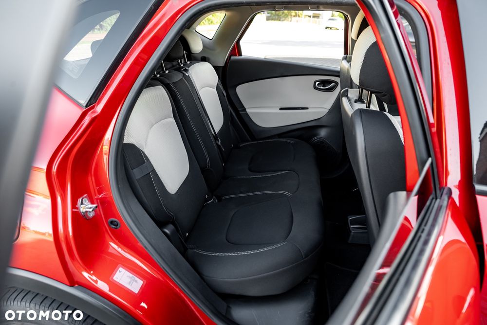 Renault Captur - 22