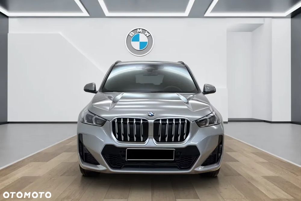 BMW X1 sDrive20i mHEV - 3