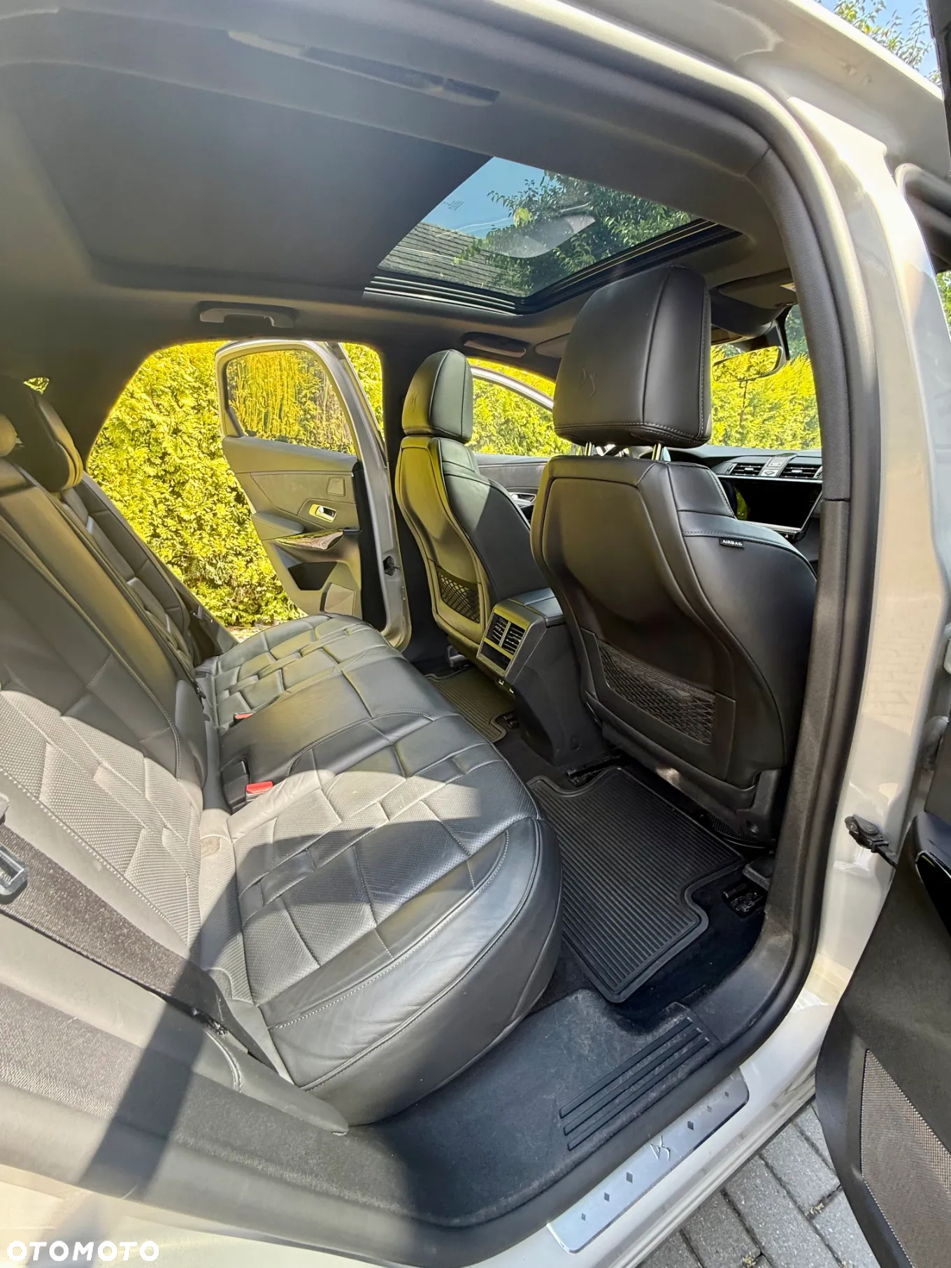 DS Automobiles DS 7 Crossback - 17
