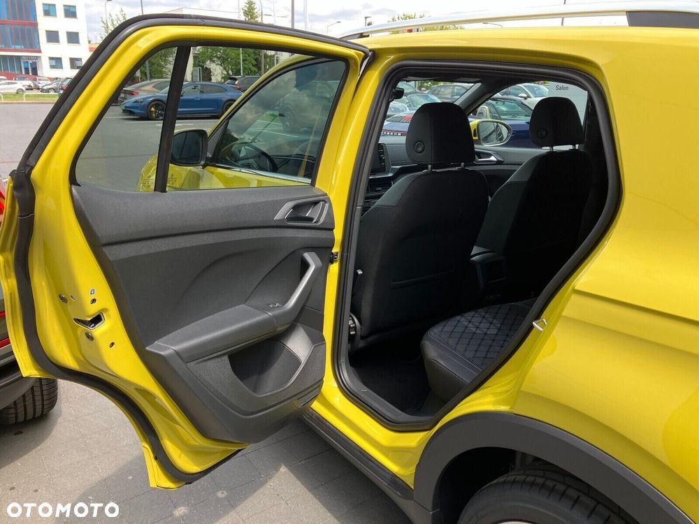 Volkswagen T-Cross - 22
