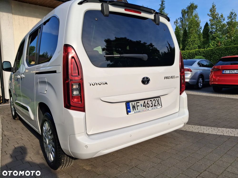 Toyota Proace City Verso 1.5 D-4D Business - 24