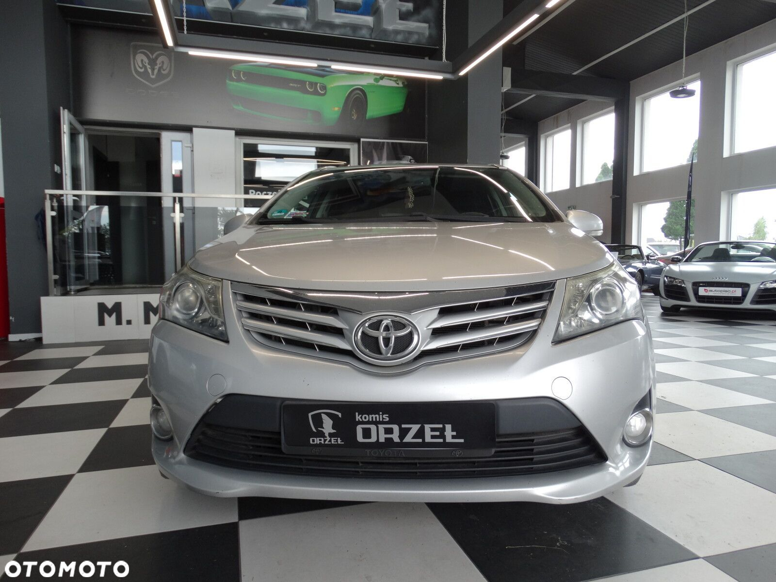 Toyota Avensis - 2