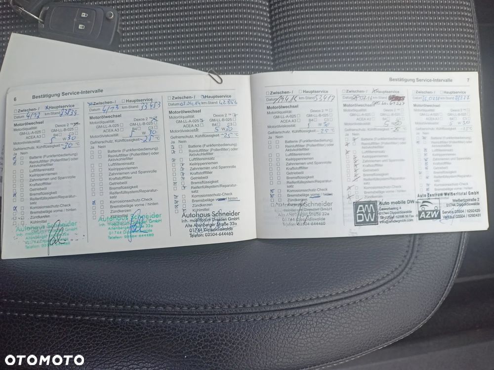 Opel Astra 1.6 150 Jahre - 8