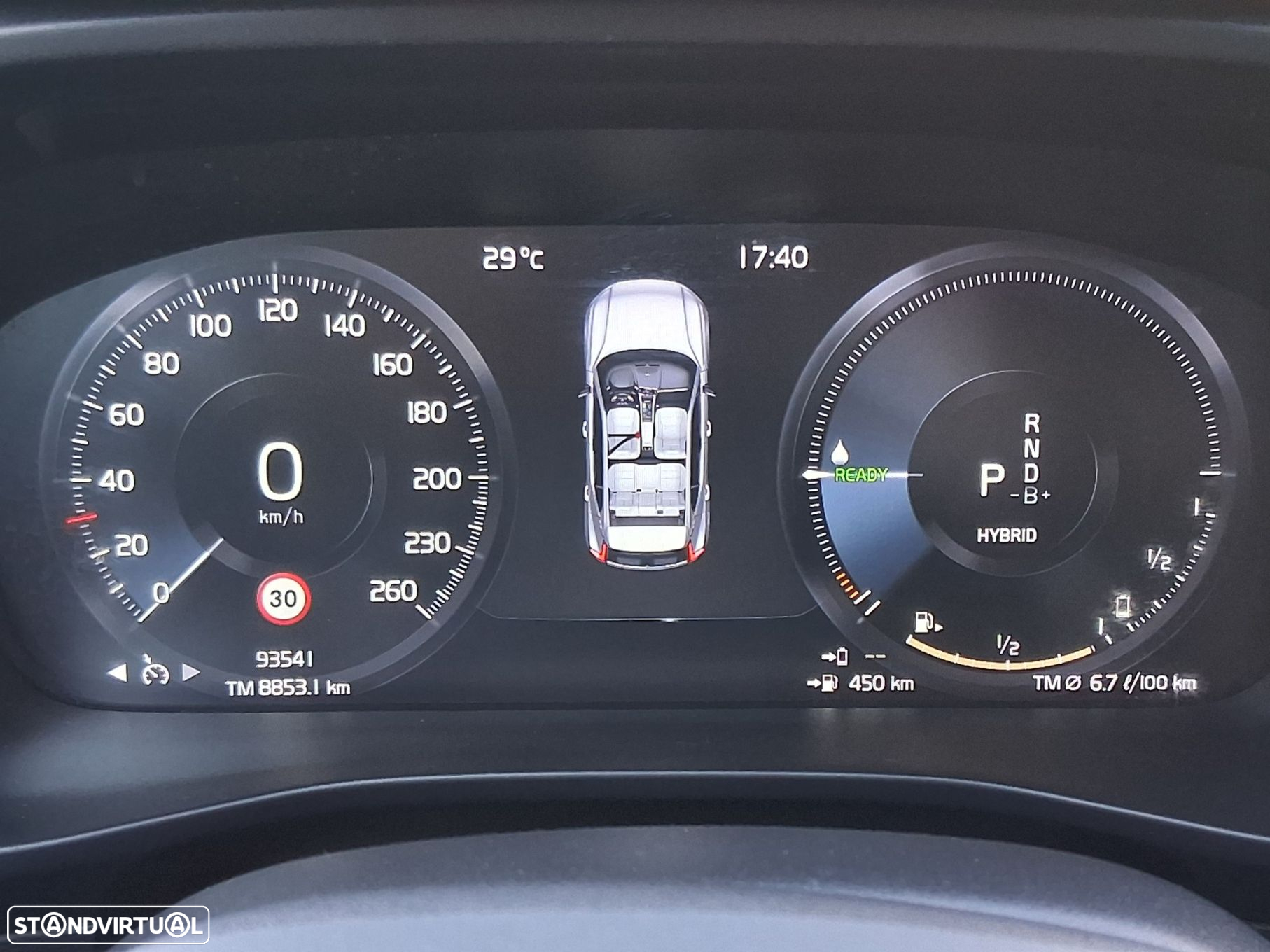 Volvo XC 40 1.5 T5 PHEV Momentum Plus - 8