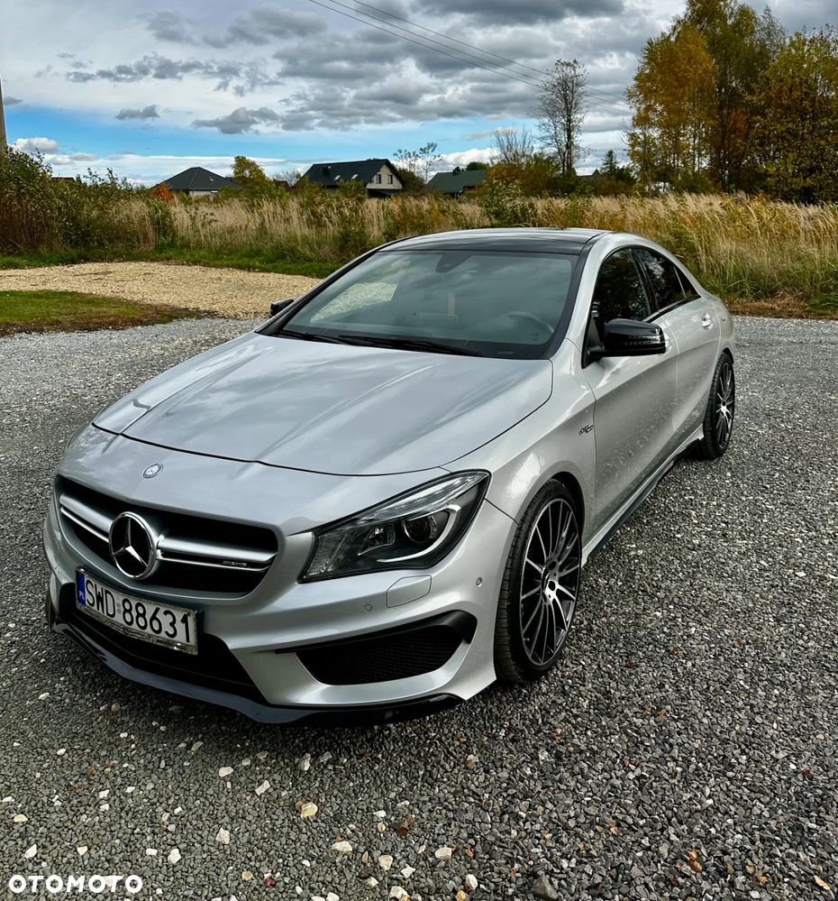 Mercedes-Benz CLA 45 AMG 4-Matic - 3
