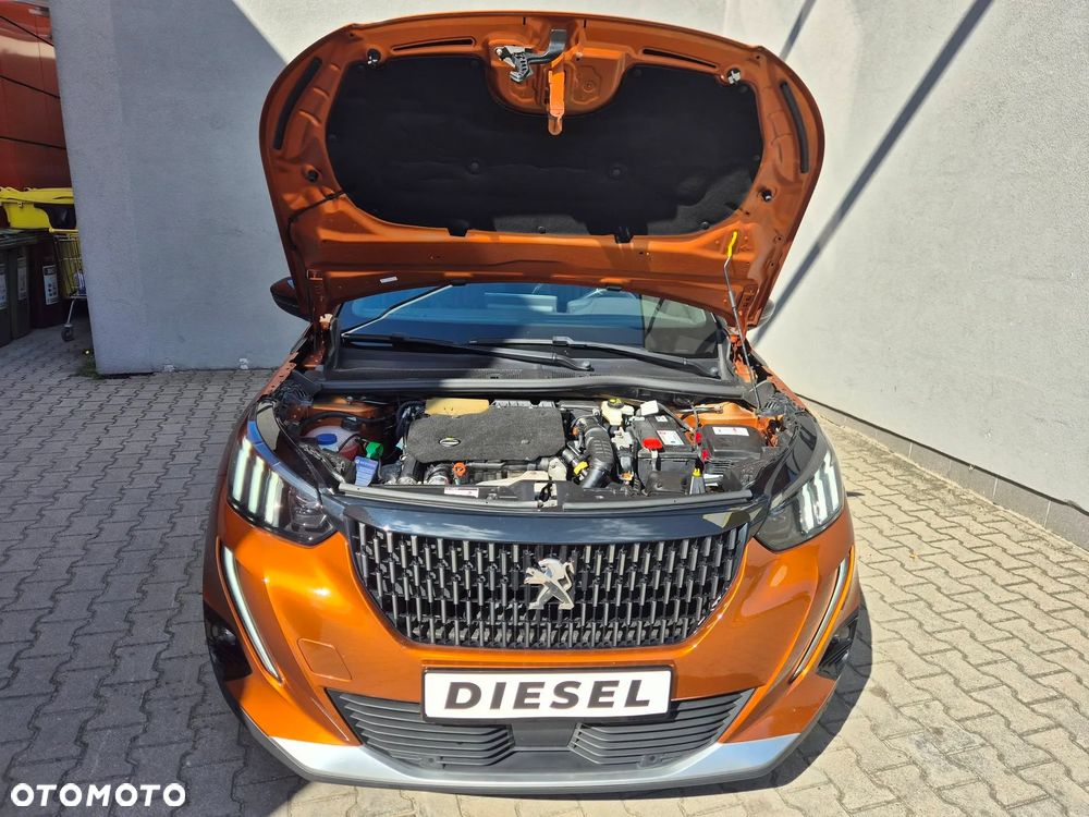 Peugeot 2008 BlueHDi 130 EAT8 GT - 30