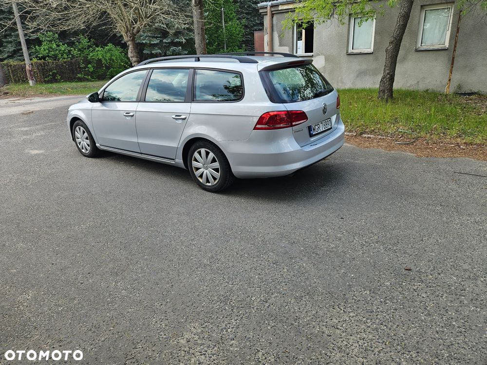 Volkswagen Passat 1.6 TDI BlueMotion - 6