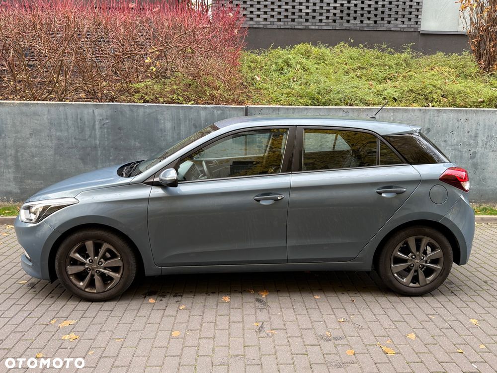 Hyundai I20 2017 photo 2