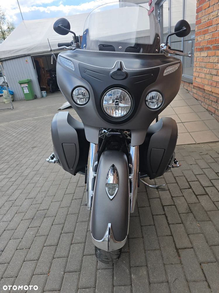 Indian Roadmaster - 20