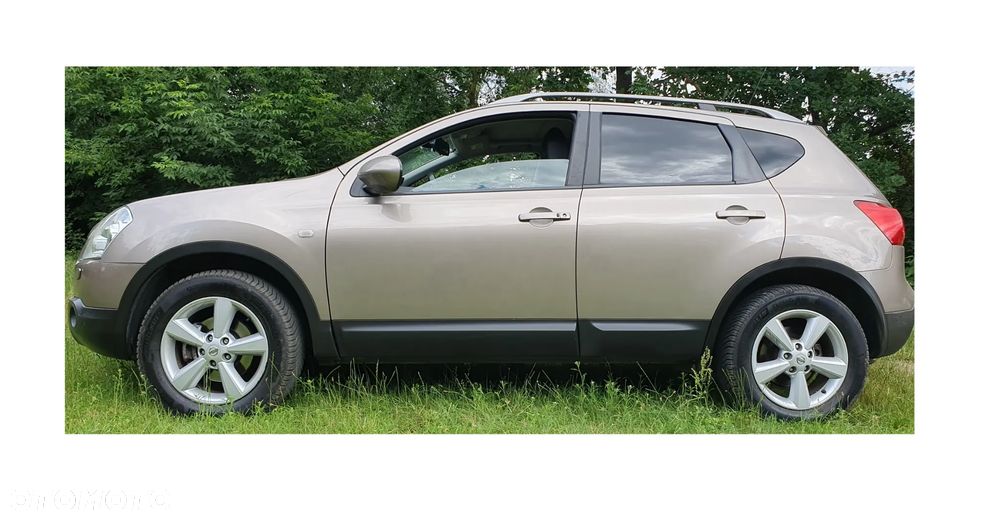 Nissan Qashqai 2.0 dCi 4x4 Tekna - 6