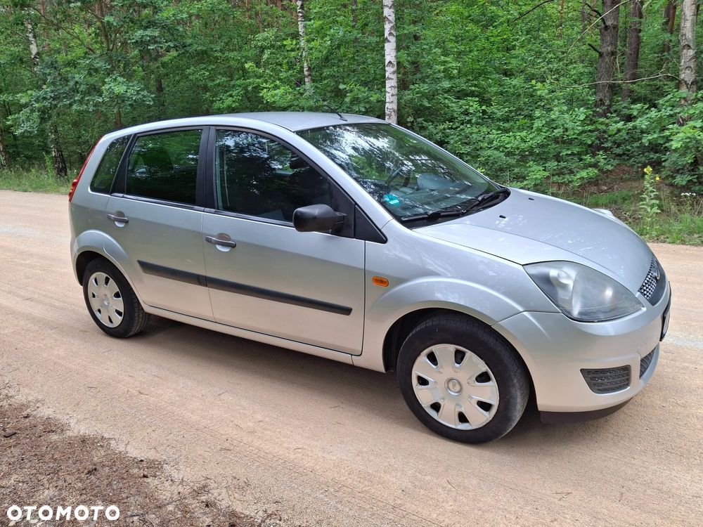 Ford Fiesta - 8