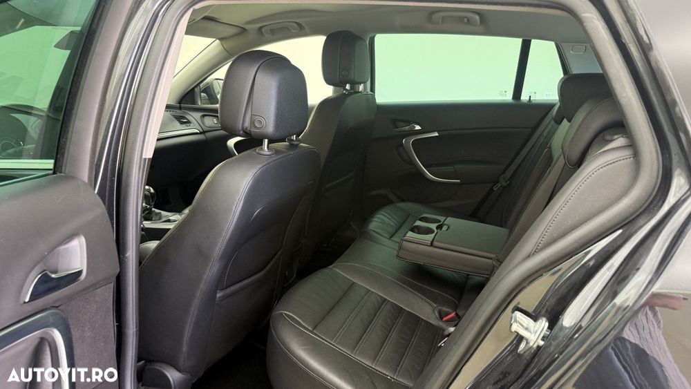Opel Insignia - 9