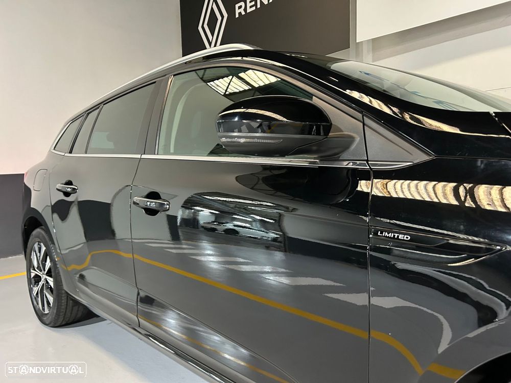 Renault Mégane Sport Tourer 1.6 E-Tech Plug-In Limited - 12