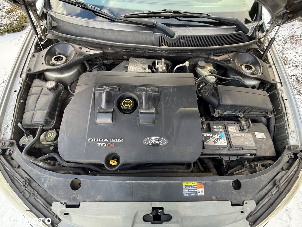 Ford Mondeo 2.0 TDCi Trend - 10