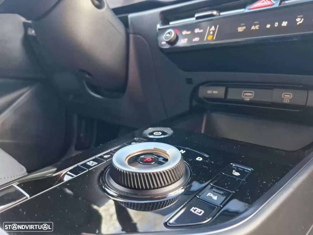 Kia Niro EV 64kWh Drive - 40