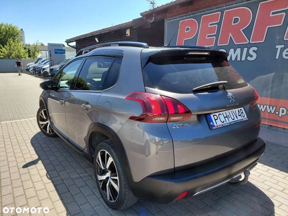 Peugeot 2008 - 6