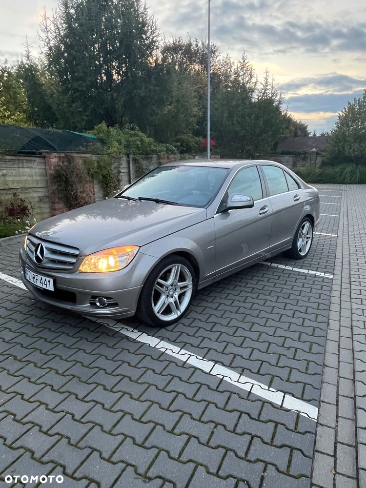 Mercedes-Benz Klasa C 300 7G-TRONIC Avantgarde - 12
