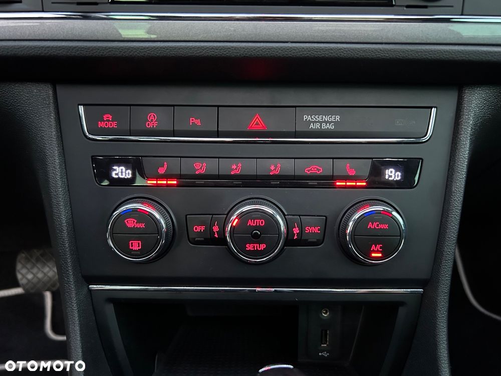 Seat Leon 1.4 EcoTSI FR S&S DSG - 25