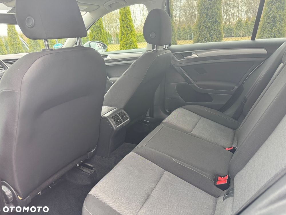 Volkswagen Golf 1.2 TSI BlueMotion Technology Comfortline - 20