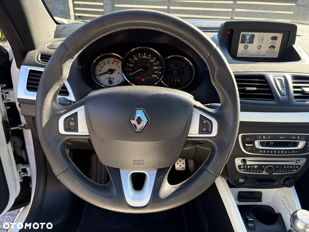 Renault Megane TCe 180 Monaco GP - 28