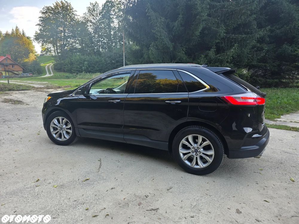 Ford Edge - 3