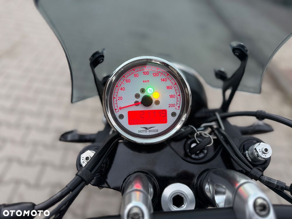 Moto Guzzi V9 - 28