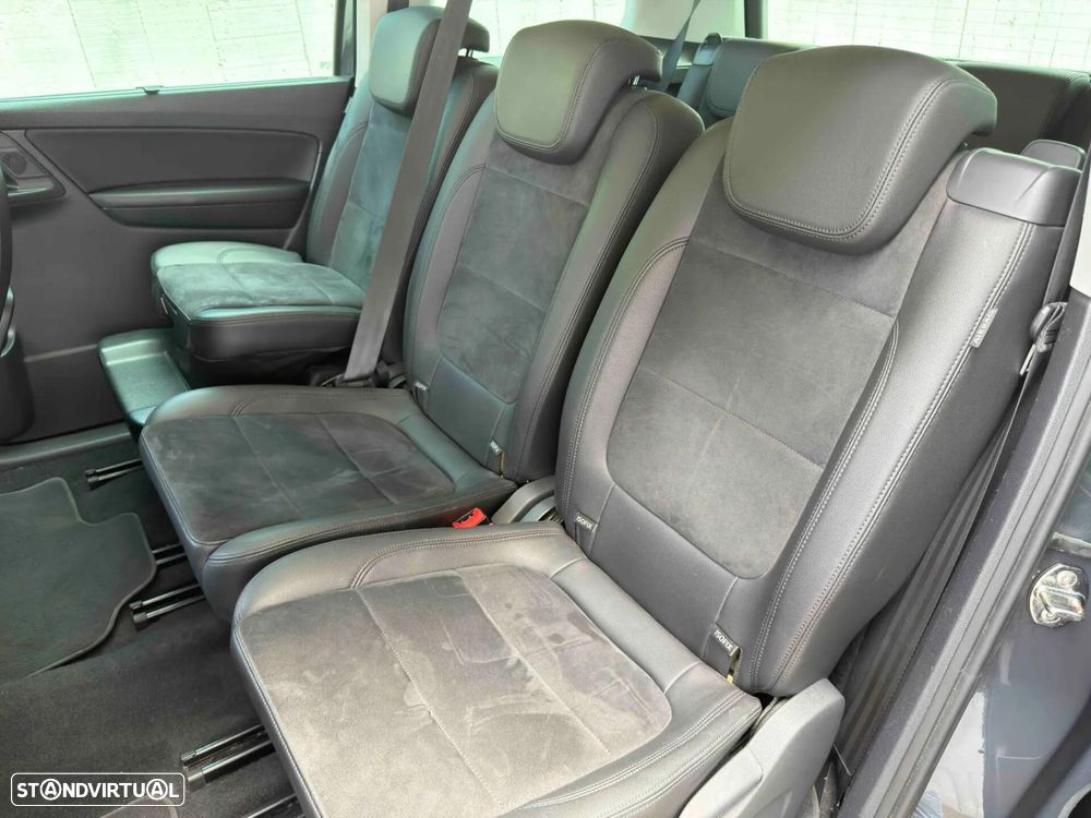 VW Sharan 2.0 TDI Blue Highline - 51