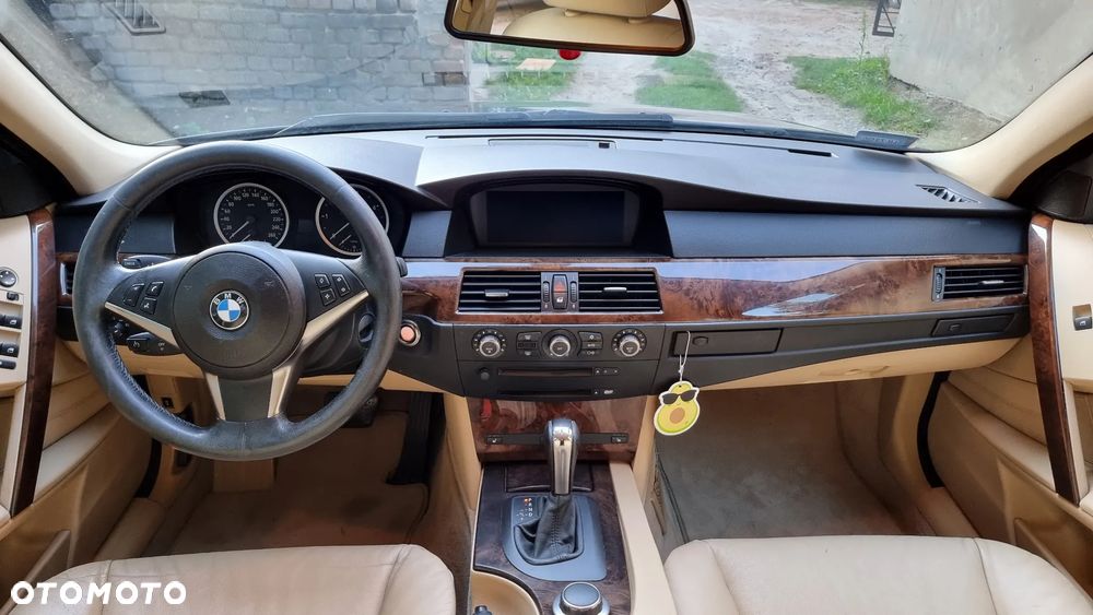 BMW Seria 5 - 8