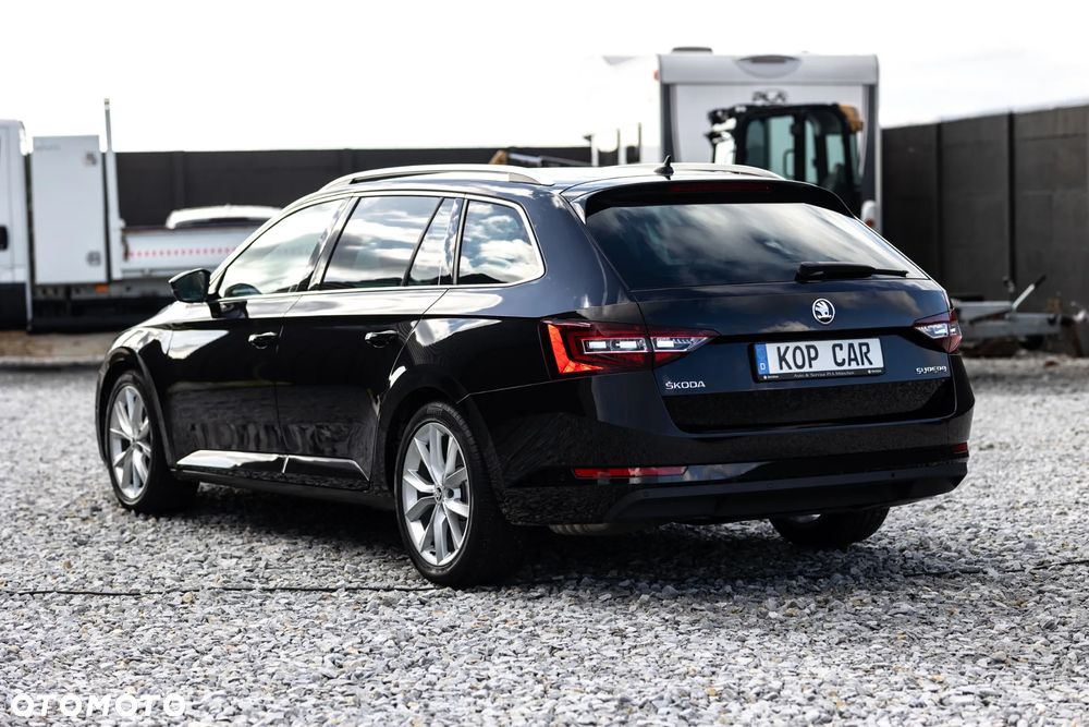 Skoda Superb 2.0 TDI DSG Style - 16