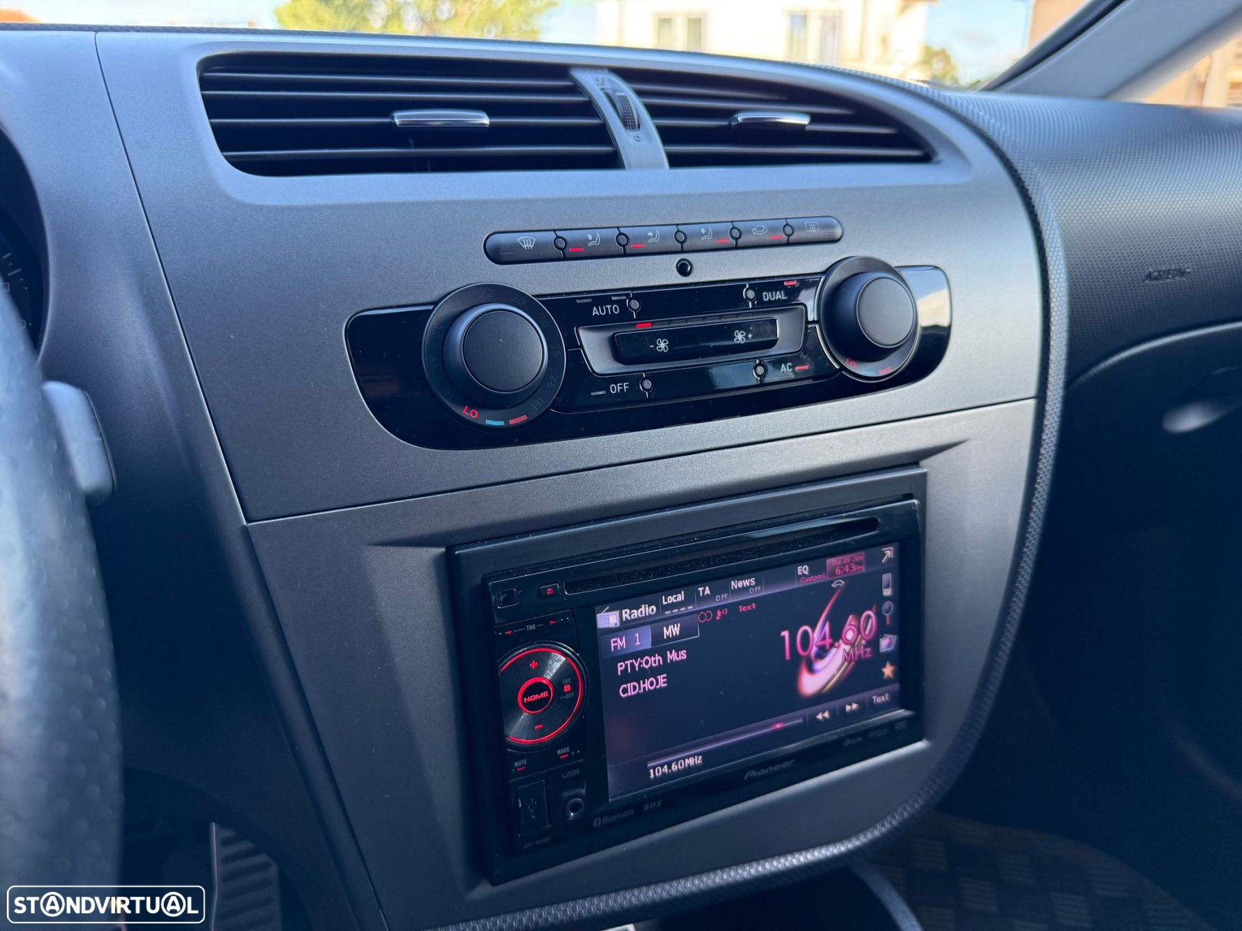 SEAT Leon 2.0 TDI Style - 18