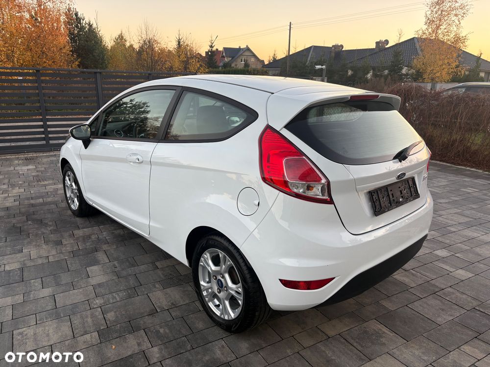 Ford Fiesta 2013 photo 4