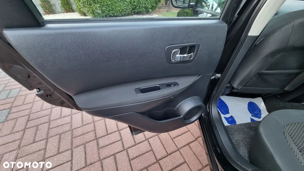 Nissan Qashqai 1.6 acenta - 17