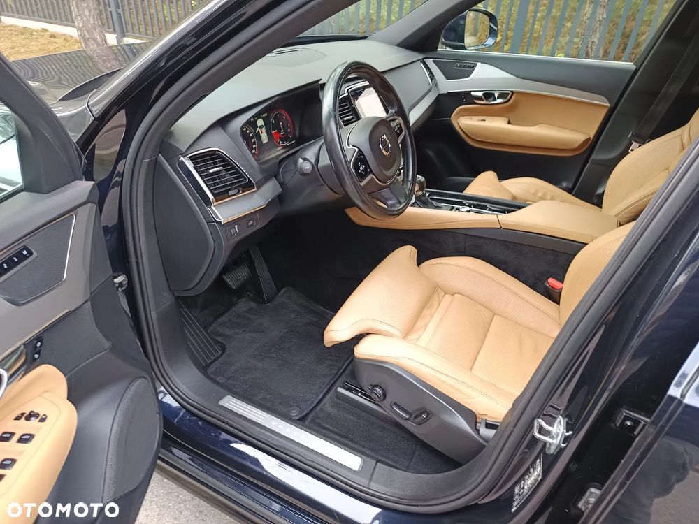 Volvo XC 90 D5 AWD Inscription 7os - 20