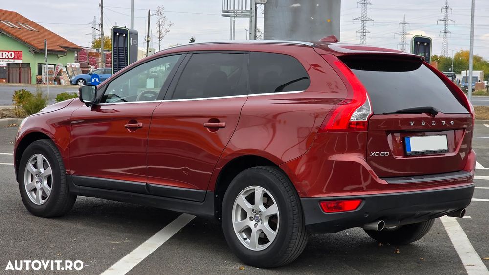Volvo XC 60 D5 AWD Aut. Summum - 3