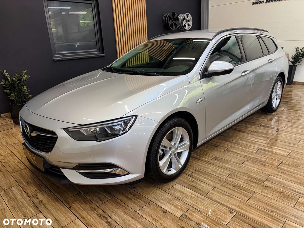 Opel Insignia - 12
