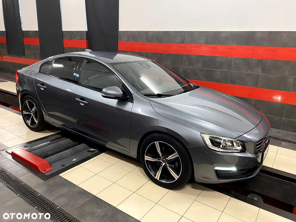 Volvo S60 D4 Drive-E R-Design Momentum - 8