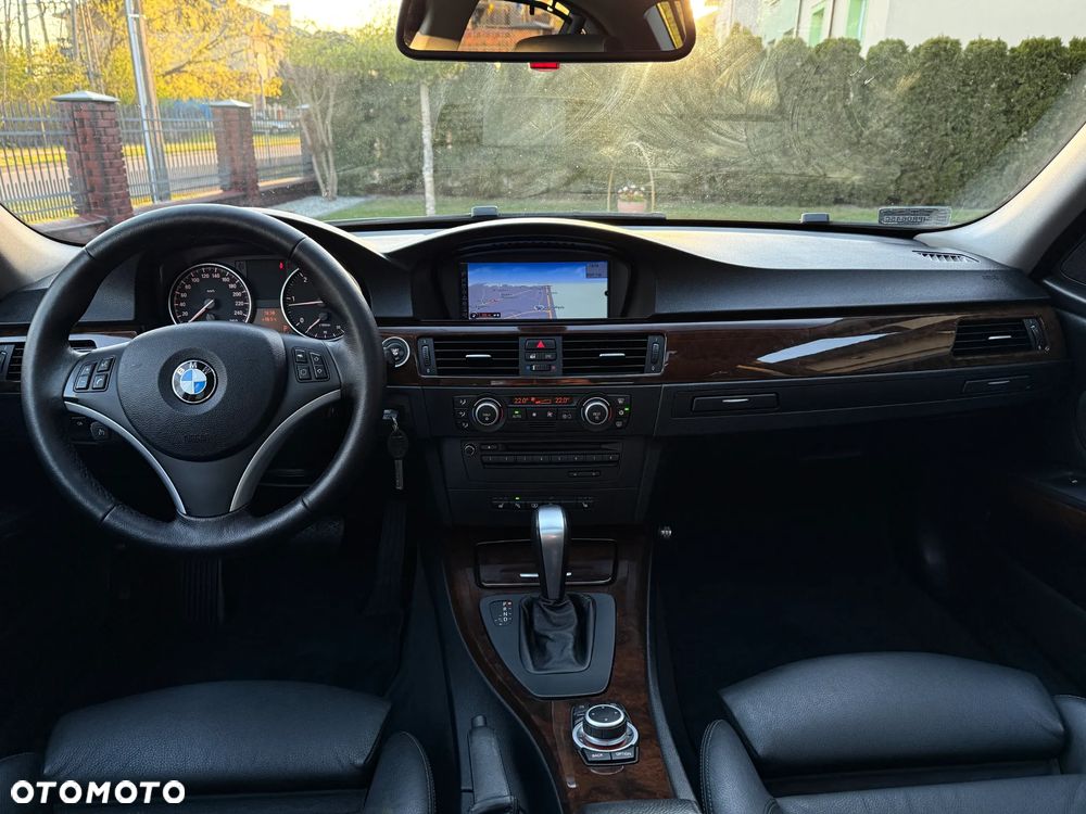BMW Seria 3 320d xDrive DPF - 3