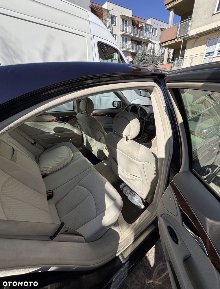 Mercedes-Benz Klasa E - 7