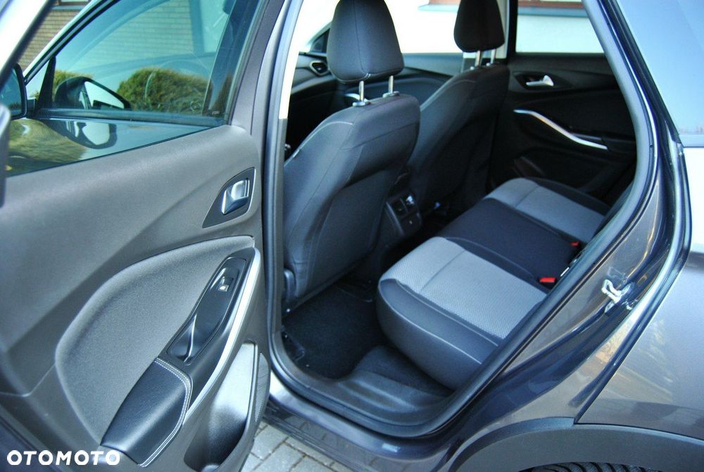 Opel Grandland X - 13