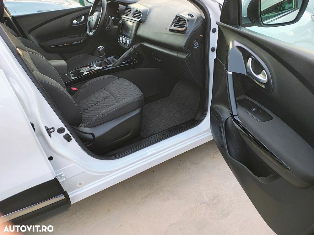 Renault Kadjar BLUE dCi 115 BUSINESS EDITION - 23