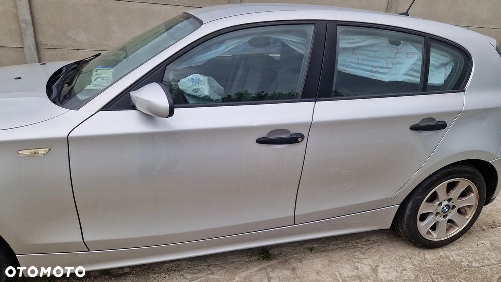 BMW 1 E87 DRZWI LEWY TYŁ 354/7 TITANSILBER METALLIC - 1