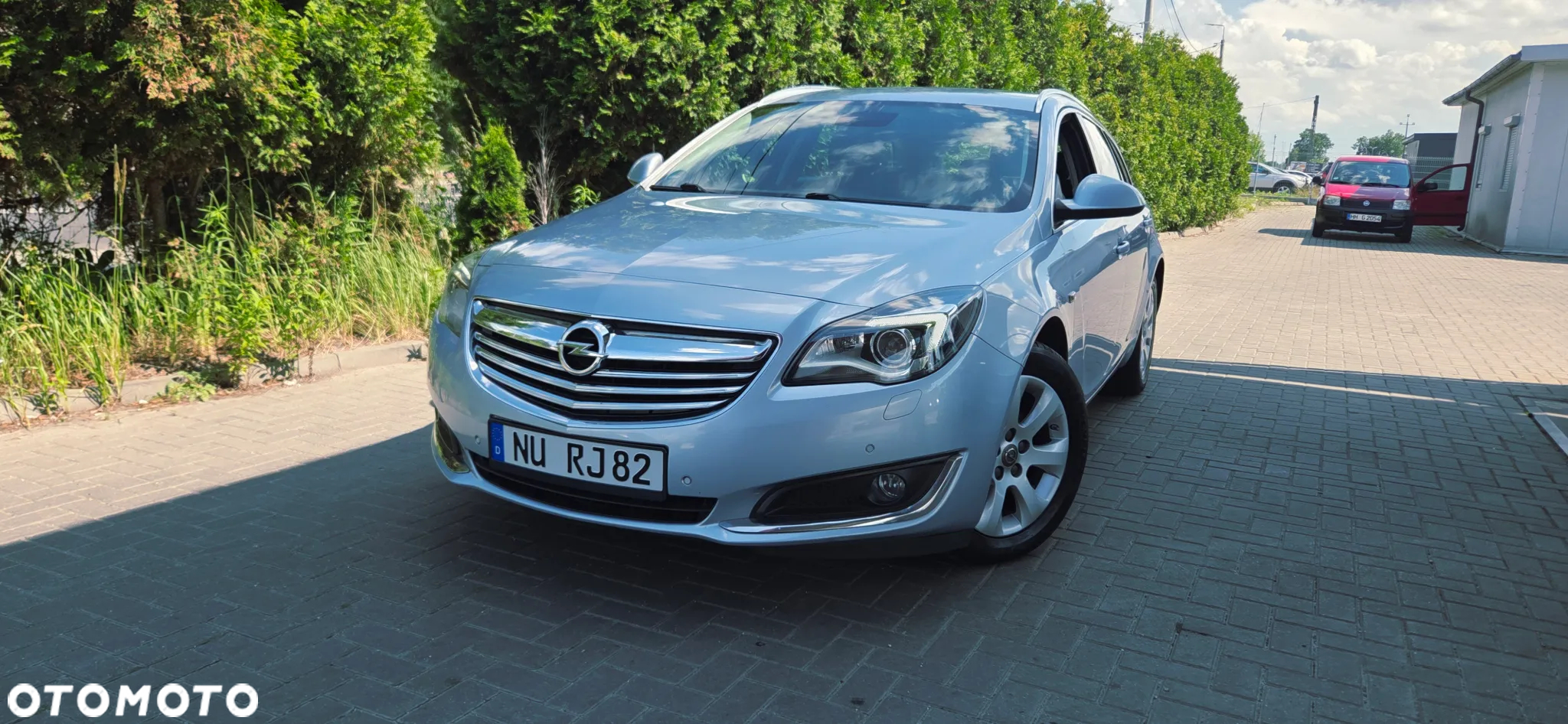 Opel Insignia 2.0 CDTI Sports Tourer 4x4 Automatik Edition - 3