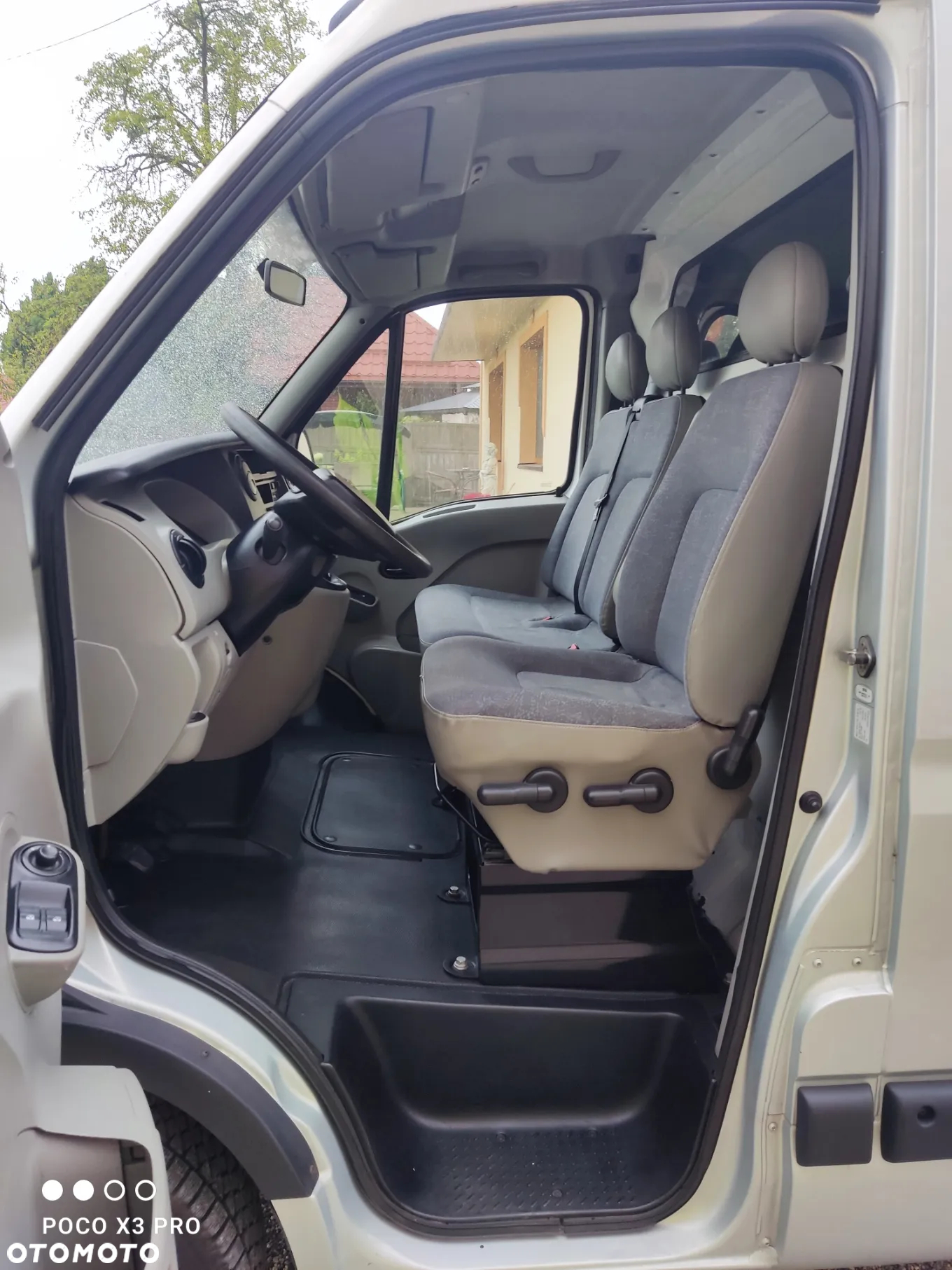 Nissan Interstar - 20